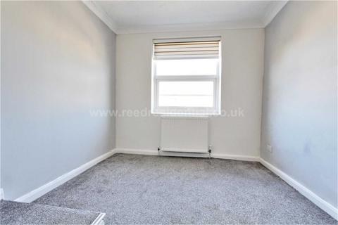 Flat 2, Bakery Court Shoebury Road, Great Wakering, Southend-on-sea, SS3 0BU