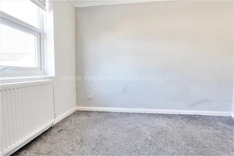 Flat 2, Bakery Court Shoebury Road, Great Wakering, Southend-on-sea, SS3 0BU