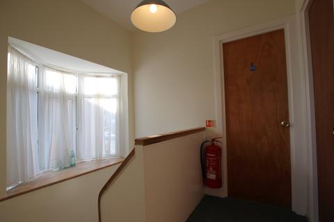 16 Harrington Road, Worcester, WR2 5HB