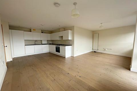 2 bedroom flat to rent, Bournemouth