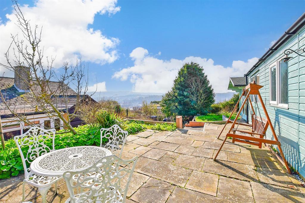 Patio / Decking