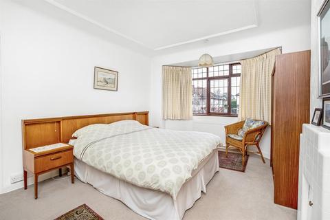 55 Sutherland Avenue, Leeds, LS8 1BY