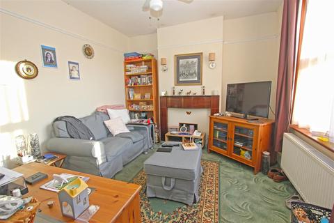 147 Bynes Road, South Croydon, CR2 0PS