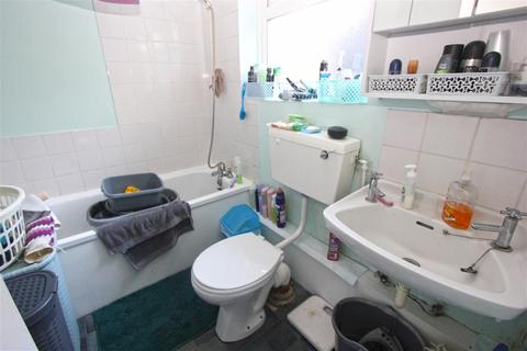 147 Bynes Road, South Croydon, CR2 0PS