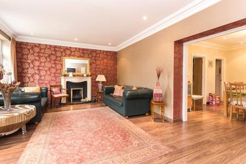 6 bedroom detached house for sale, Michleham Down, Woodside Park, N12