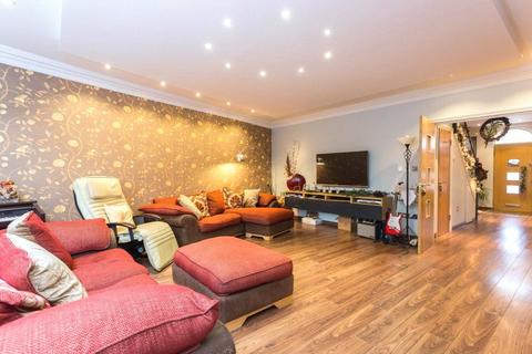 undefined, Michleham Down, Woodside Park, N12