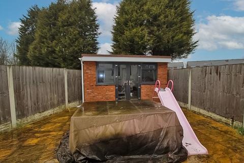 28 Brook Road, Willenhall, WV13 3UH