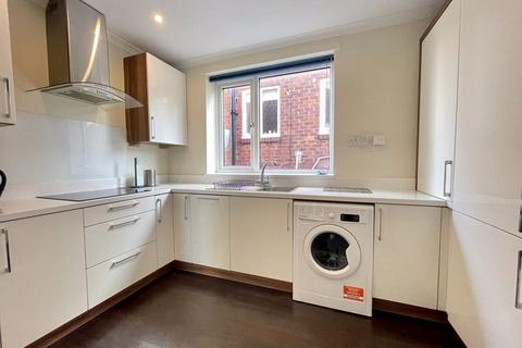 2 bedroom flat to rent, Church Lane, Newcastle Upon Tyne NE3