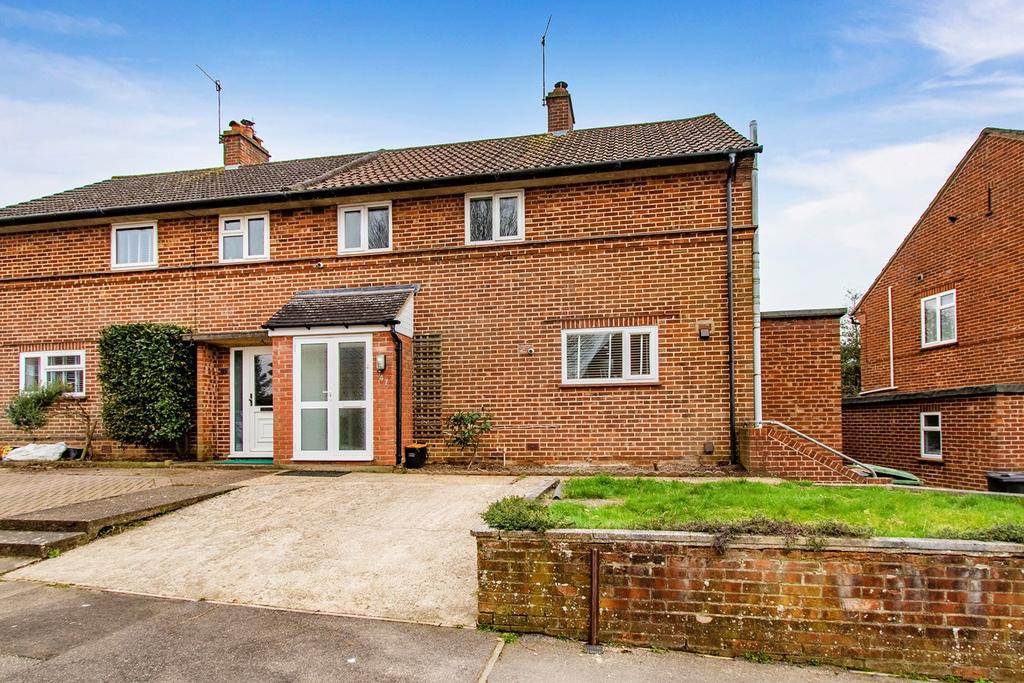 Woolley Road, Tunbridge Wells, TN4 3 bed semi-detached house - £450,000