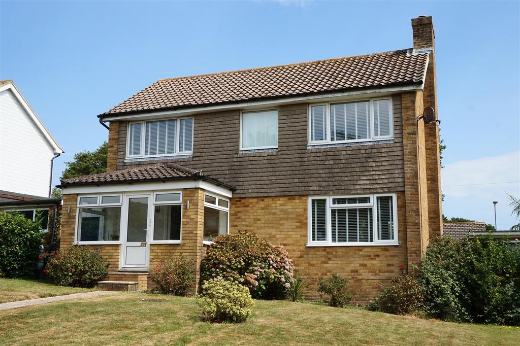 Hillside Road, Hastings 4 bed detached house £1,600 pcm (£369 pw)