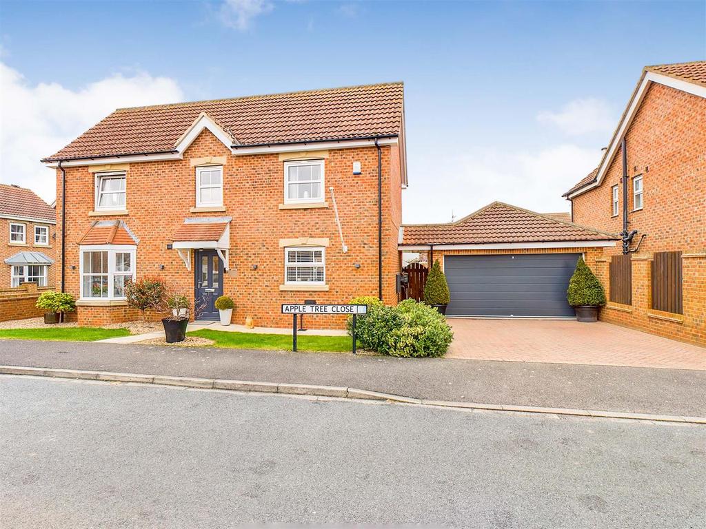 Apple Tree Close, Long Riston 4 bed detached house £385,000