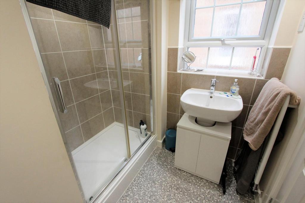 En-Suite.JPG