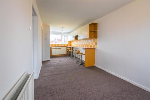 84 Ambleside Close, Blackburn, BB1 5HE