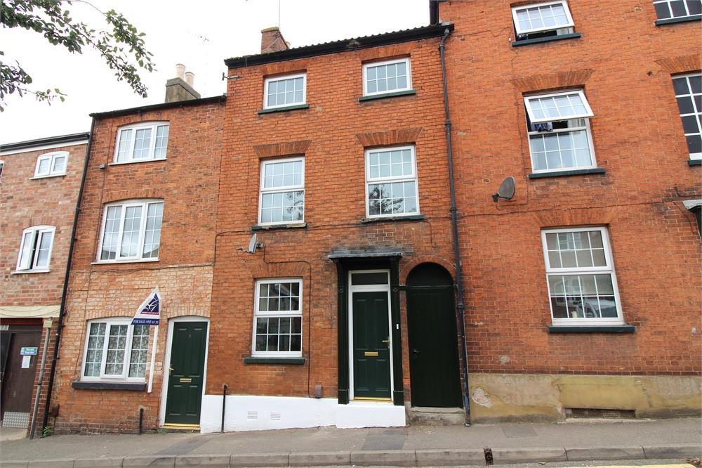 Mill Hill Road, Market Harborough 2 bed house £625 pcm (£144 pw)