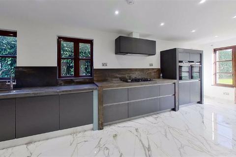 5 Cadman Square, Shenley Lodge, Milton Keynes, MK5 7DN