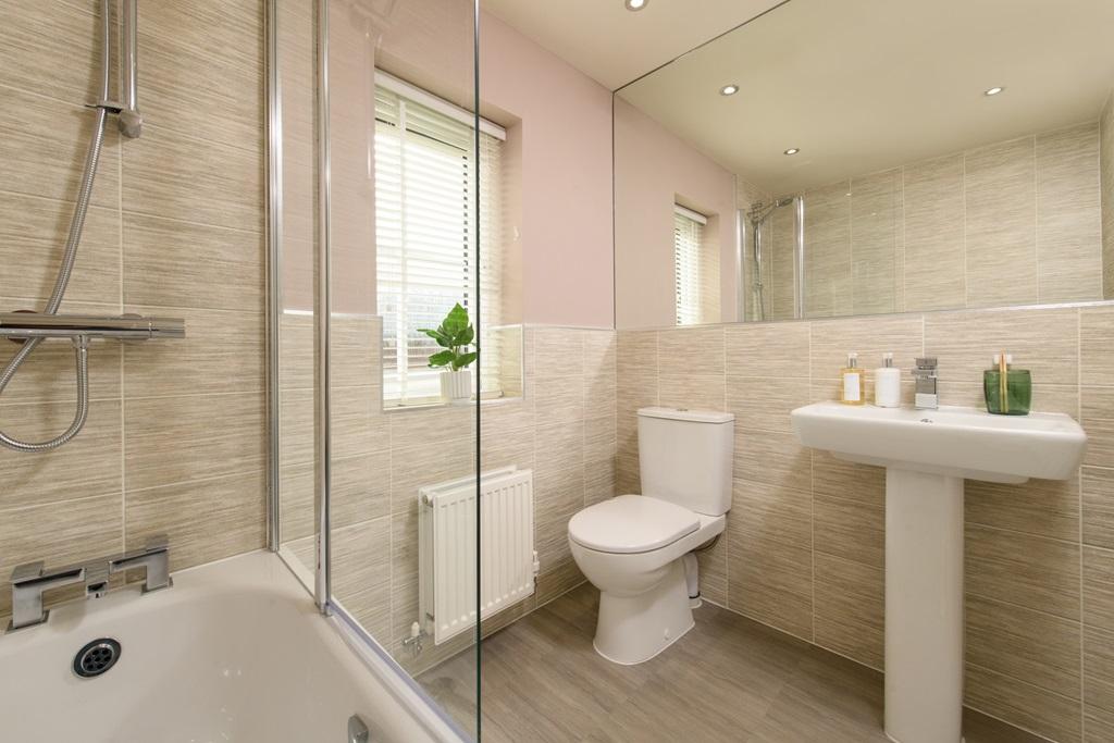 Inside view 4 bedroom Radleigh main bathroom