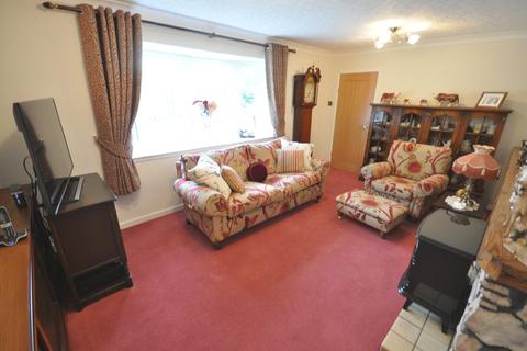 1 Pinfold Gardens, Fishlake, Doncaster, DN7 5LB
