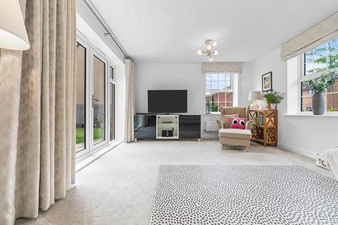 75 Trem Y Rhyd, St Fagans, Cardiff, CF5 6FT