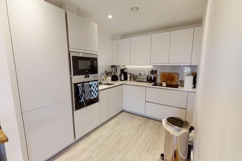 1 bedroom apartment to rent, Gaumont Place, Streatham Hill, London