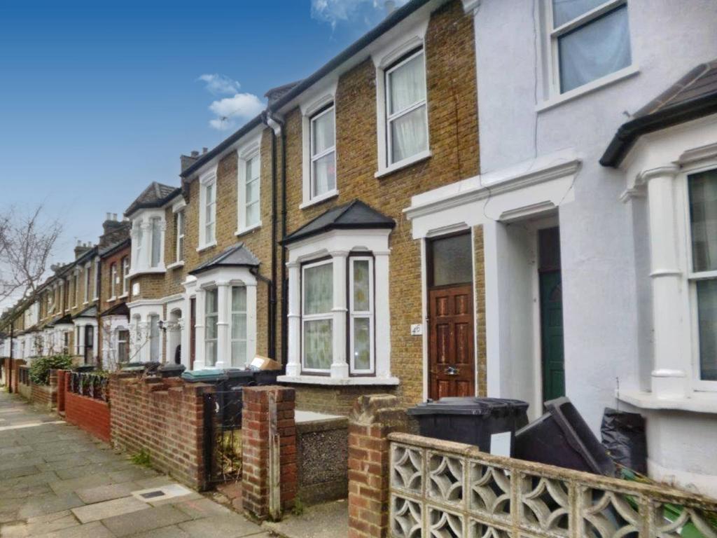 Bruce Castle Road, London N17 3 bed terraced house for sale £525,000