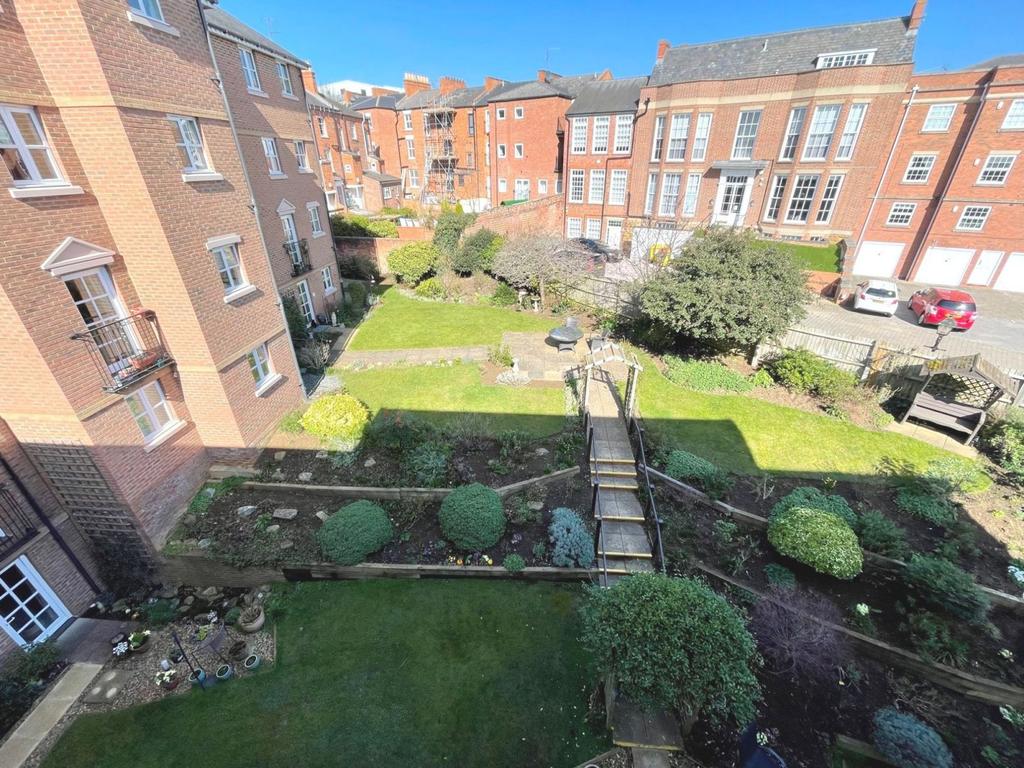 Communal gardens