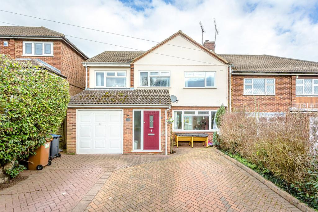 Thorley Lane, Stortford, Hertfordshire, CM23 4 bed semi