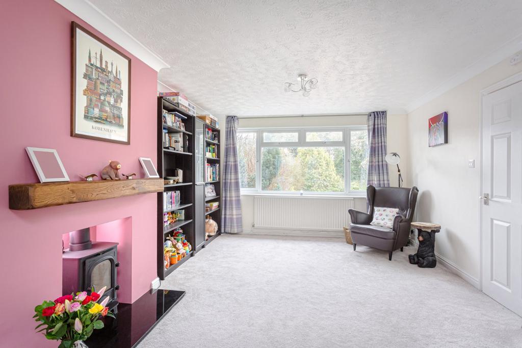 Thorley Lane, Stortford, Hertfordshire, CM23 4 bed semi