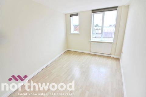 2 bedroom flat to rent, Eastbank Street, Southport, PR8