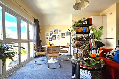 1 bedroom apartment to rent, Sternhold Avenue,  London, SW2