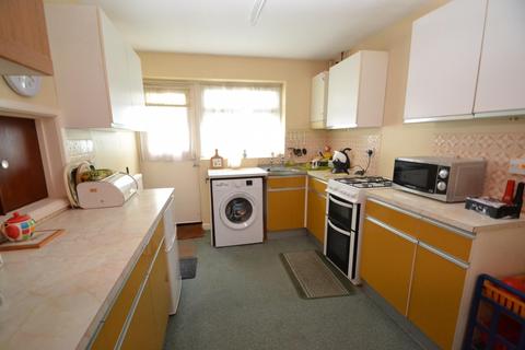3 Bramble Close, Alderholt, Fordingbridge, SP6 3RA