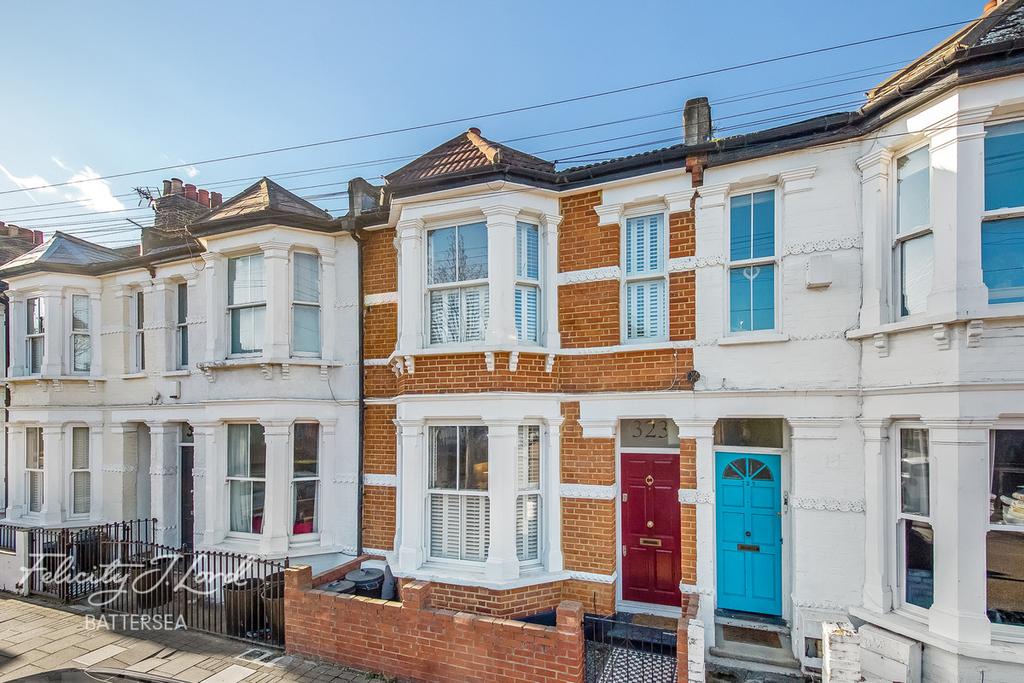 Eversleigh Road, London, SW11 3 bed terraced house £1,000,000