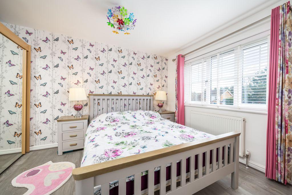 Bedroom 2 (Double)