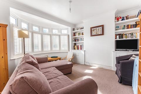 14 Wincrofts Drive, London, SE9 2RG
