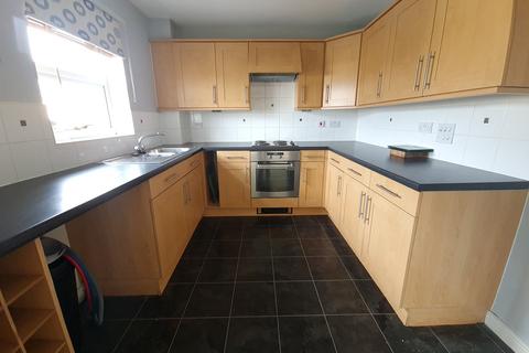 1 bedroom flat to rent - Ffordd Yr Afon, Gorseinon, Swansea, City And County of Swansea.