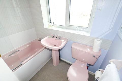 Livingstone Llewelyn Drive, Fairbourne, LL38 2DQ