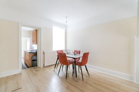 63 Albany Road, Enfield, EN3 5UB
