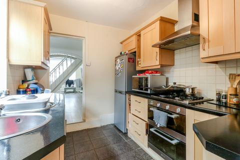 63 Albany Road, Enfield, EN3 5UB