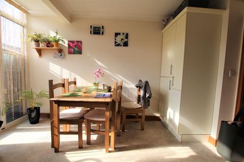 8 Cornwall Road, Kettering, NN16 8PD