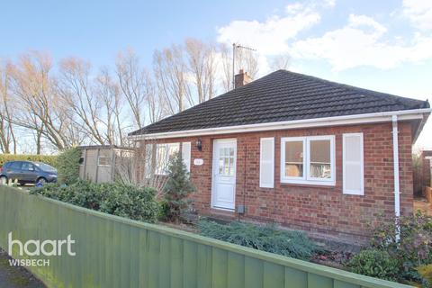 3 bedroom bungalow for sale - Orchard Drive, Wisbech