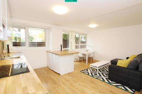 Goulden House, Bullen Street, London, SW11 3HH