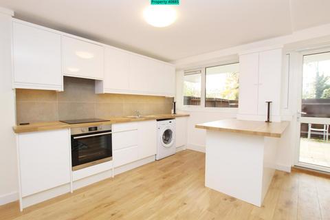 3 bedroom flat to rent, Goulden House, Bullen Street, London, SW11 3HH