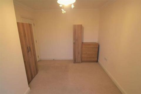 2 bedroom flat to rent, Eltham Lodge, Apsley Close, Harrow, Middlesex, HA2 6DP