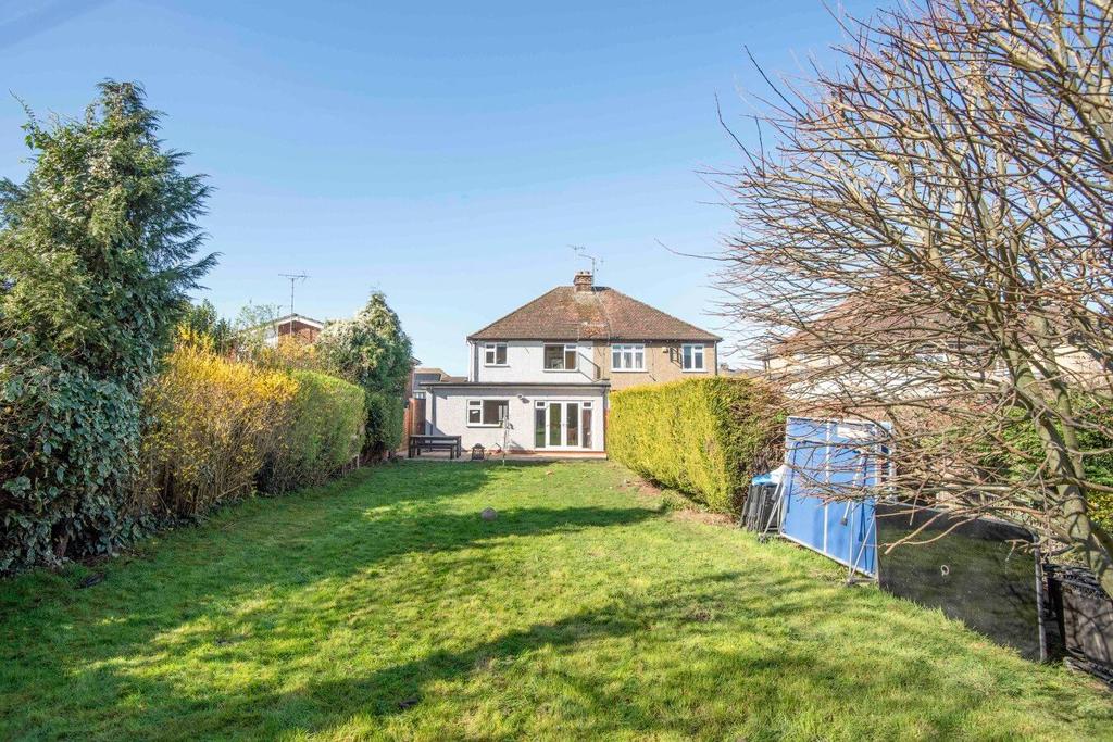 Bullens Green Lane, Colney Heath, St.... 3 bed semidetached house £