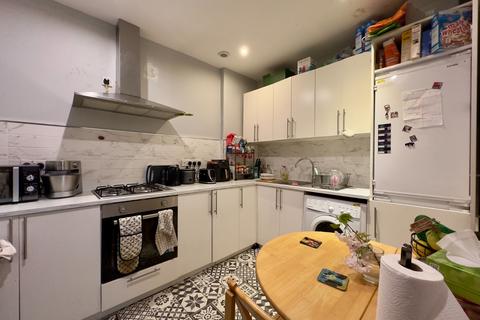 3 bedroom flat to rent, Argyle Street, Finnieston, Glasgow, G3