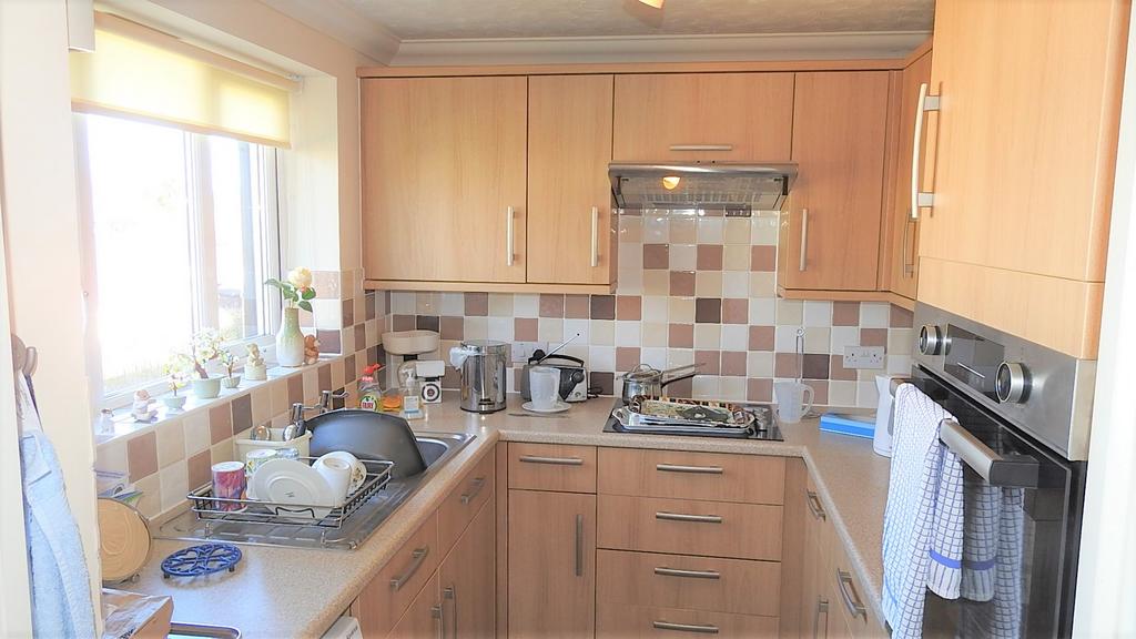 Lord Rosebery Lodge, Elm Grove, Epsom KT18 2 bed retirement property