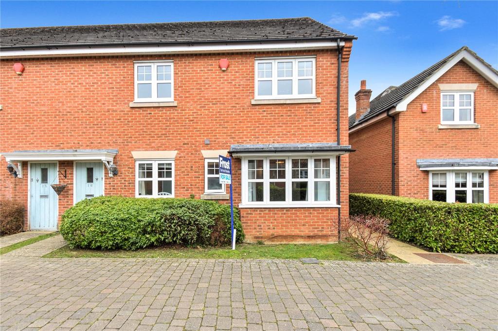 Four Oaks, Chesham, Buckinghamshire, HP5 2 bed £310,000