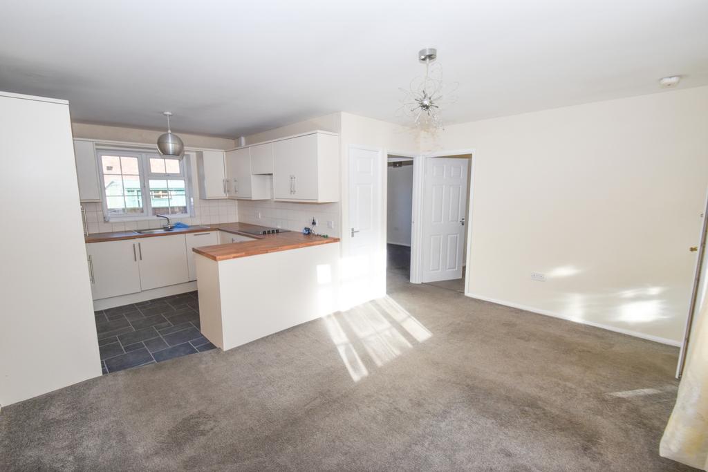 Langton Court, Skegness, PE25 2 bed bungalow £89,950
