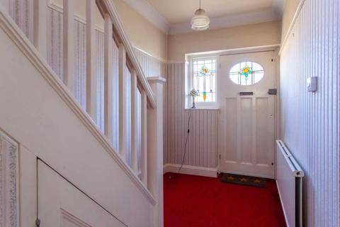 8 Balmore Drive, Caversham, Reading, RG4 8NL