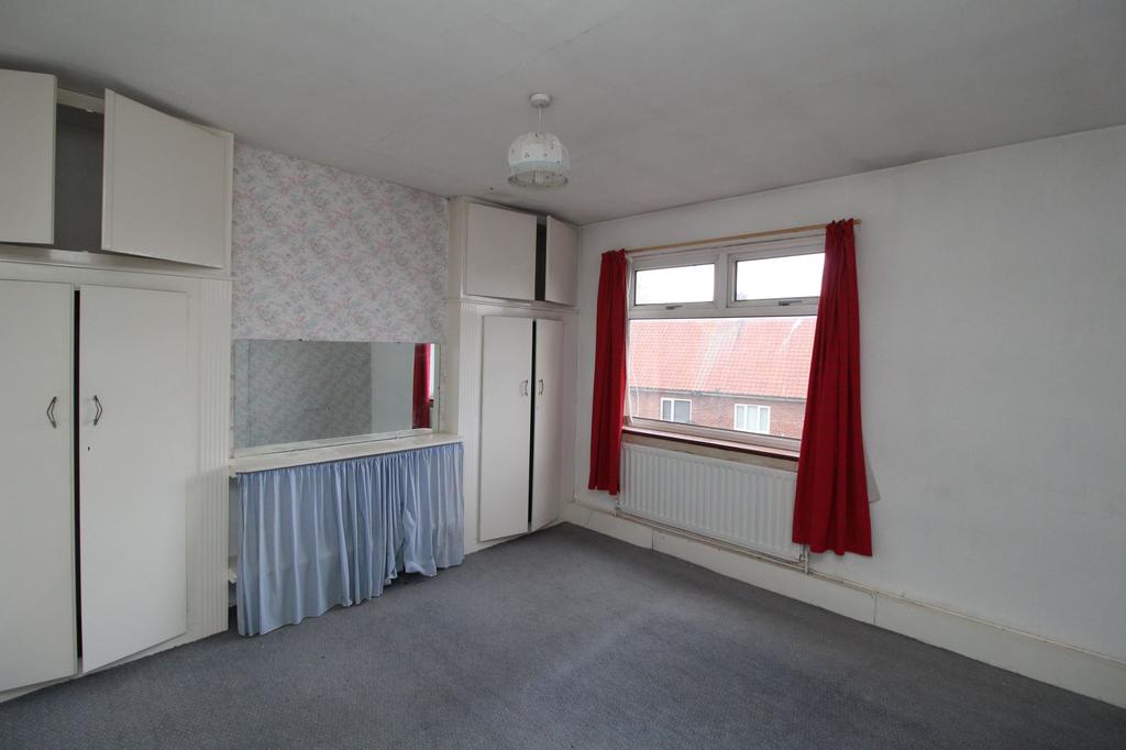 Fenham Hall Drive, Fenham, Newcastle... 3 bed semidetached house £