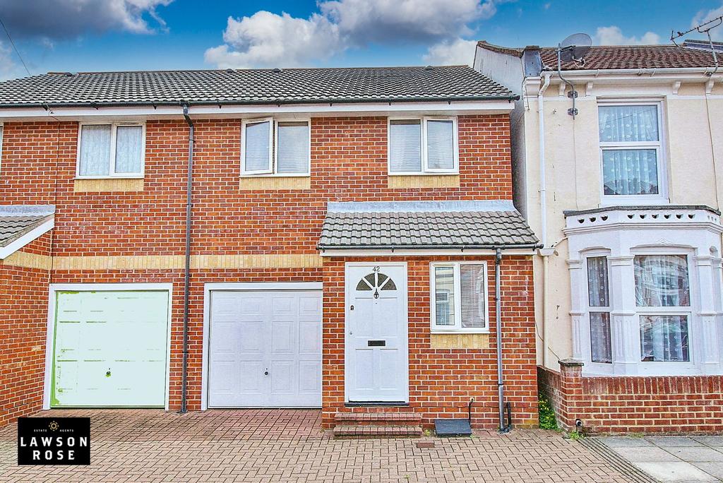 Fordingbridge road 3 bed semidetached house £1,300 pcm (£300 pw)